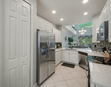8111 Carnoustie Place - Photo Thumbnail 5