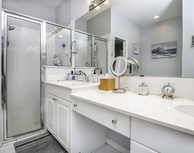 3751 Nw Willow Creek Drive - Photo Thumbnail 19