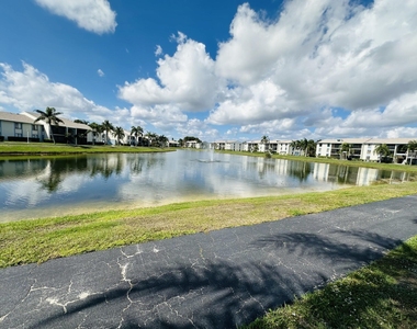1110 Green Pine Boulevard - Photo Thumbnail 7