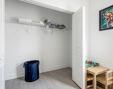 2615 Hiawatha Avenue - Photo Thumbnail 13