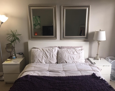 10 Royal Palm Way - Photo Thumbnail 24