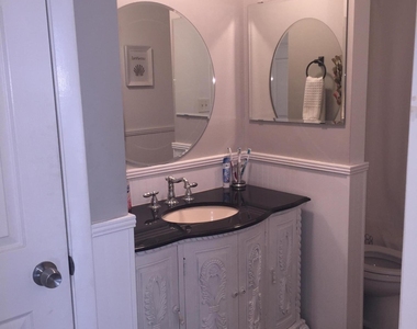 10 Royal Palm Way - Photo Thumbnail 19