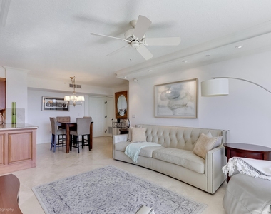 651 Okeechobee Boulevard - Photo Thumbnail 2