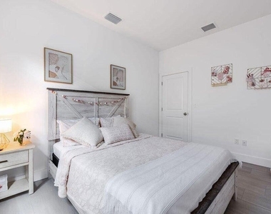 2689 Hiawatha Avenue - Photo Thumbnail 17