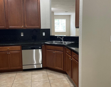 9076 Preston Place - Photo Thumbnail 13