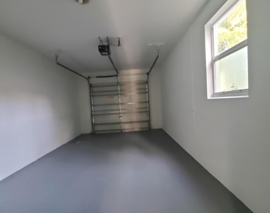 115 Akron Street - Photo Thumbnail 19