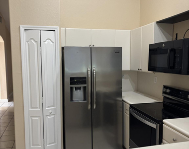 2903 Se 17th Avenue - Photo Thumbnail 6