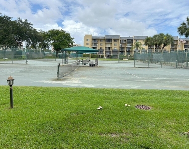 2786 Tennis Club Drive - Photo Thumbnail 27