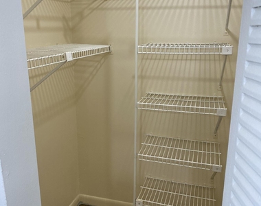 6890 Royal Palm Boulevard - Photo Thumbnail 11