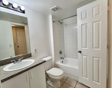 5065 Wiles Road - Photo Thumbnail 9