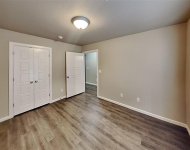 8809 Sw 55th Street - Photo Thumbnail 6