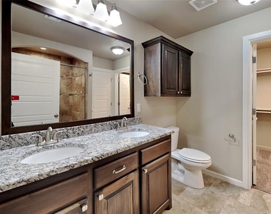 8809 Sw 55th Street - Photo Thumbnail 9