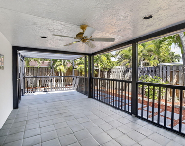 5731 Ne 17th Terrace - Photo Thumbnail 33