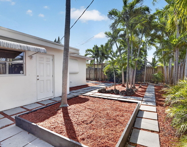 5731 Ne 17th Terrace - Photo Thumbnail 31