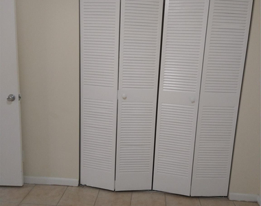8850 Royal Palm Boulevard - Photo Thumbnail 7