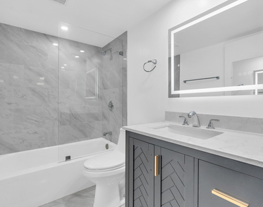 1102 Bahama Bend - Photo Thumbnail 18