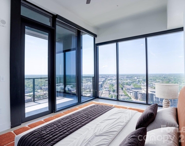 2161 Hawkins Street - Photo Thumbnail 6