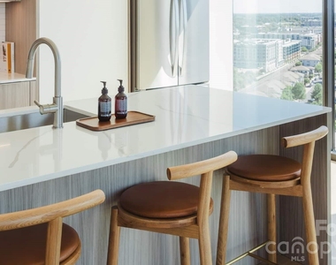 2161 Hawkins Street - Photo Thumbnail 43