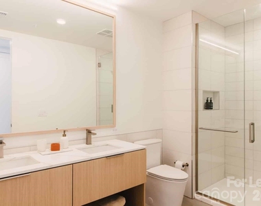 2161 Hawkins Street - Photo Thumbnail 41