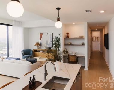 2161 Hawkins Street - Photo Thumbnail 37