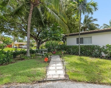 1116 Se 13th Court - Photo Thumbnail 35