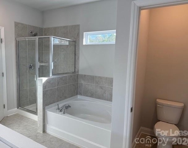 8829 Wingard Road - Photo Thumbnail 15