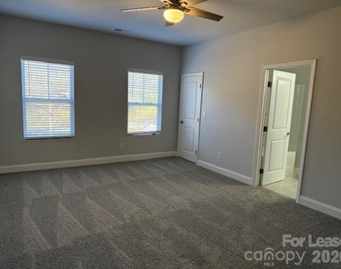 8829 Wingard Road - Photo Thumbnail 17