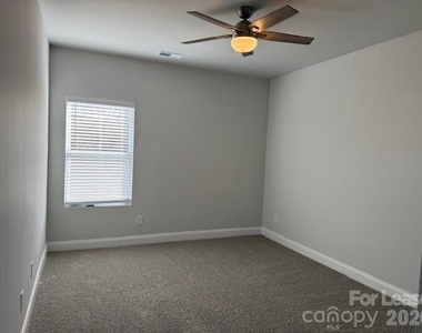8829 Wingard Road - Photo Thumbnail 9