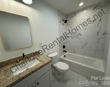 512 N Mulberry Street - Photo Thumbnail 8