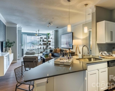 14325 Plantation Park Boulevard - Photo Thumbnail 19