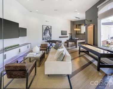 14325 Plantation Park Boulevard - Photo Thumbnail 11