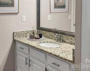 14325 Plantation Park Boulevard - Photo Thumbnail 23