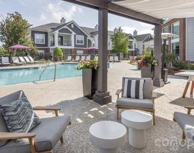 14325 Plantation Park Boulevard - Photo Thumbnail 8