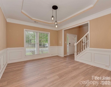 5607 Fulton Ridge Drive - Photo Thumbnail 3