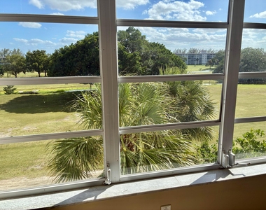 2691 S Course Drive - Photo Thumbnail 18