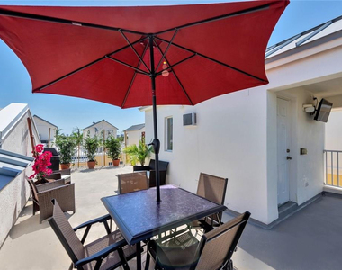 538 Ne 7th Avenue - Photo Thumbnail 3