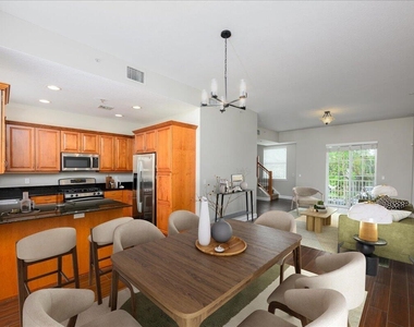 538 Ne 7th Avenue - Photo Thumbnail 15