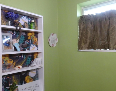 2864 E Crosley Dr Drive E - Photo Thumbnail 6