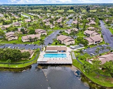 441 Pine Glen Lane - Photo Thumbnail 1