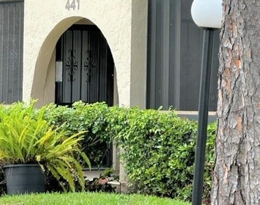 441 Pine Glen Lane - Photo Thumbnail 34