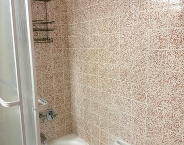 441 Pine Glen Lane - Photo Thumbnail 28