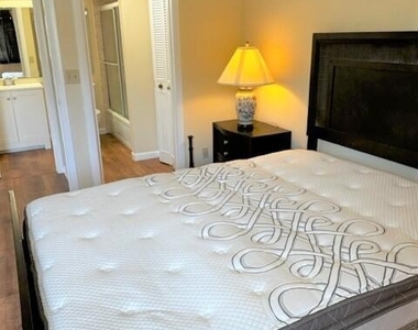 441 Pine Glen Lane - Photo Thumbnail 27