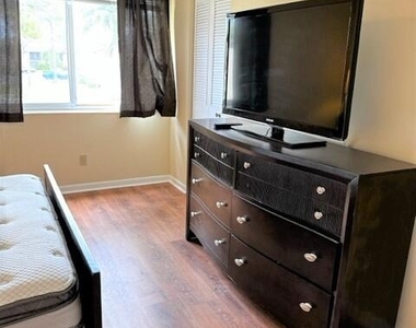 441 Pine Glen Lane - Photo Thumbnail 22