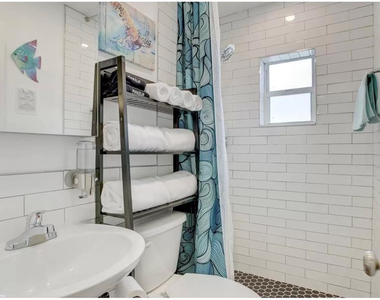 501 Sw 11th Street - Photo Thumbnail 4