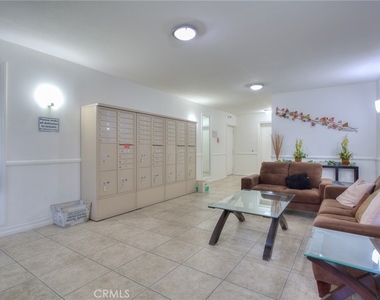 125 S Sierra Madre Blvd - Photo Thumbnail 28