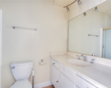 125 S Sierra Madre Blvd - Photo Thumbnail 25