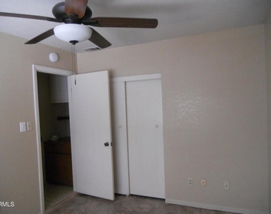 841 Valley Road - Photo Thumbnail 8