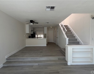 20 Lakepines - Photo Thumbnail 1