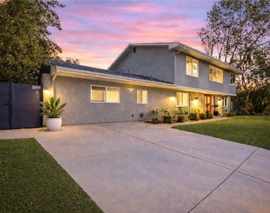 5500 Blanco Avenue - Photo Thumbnail 32