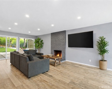 5500 Blanco Avenue - Photo Thumbnail 5
